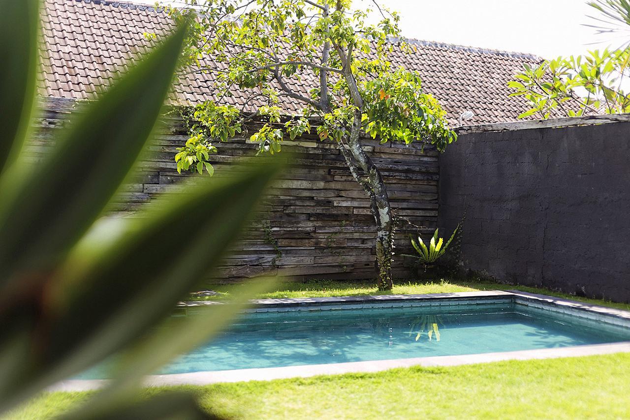 Takeoff Surf Camp & Hotel Canggu Εξωτερικό φωτογραφία